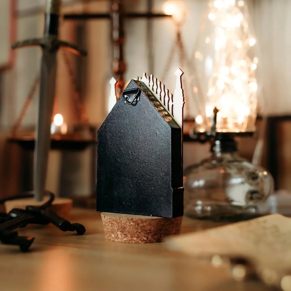 Bookish Box Wanderlust Window Katmere Academy Crave Tracy Wolfe - Picture 2 of 3